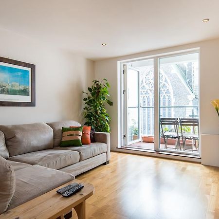 Central Brighton Apartment With Private Parking Екстериор снимка